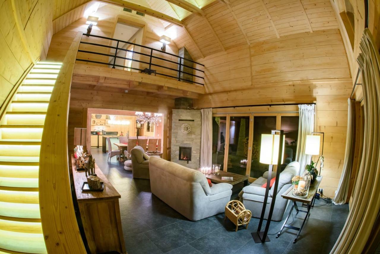 Labowska Chata - Basen, Sauna, Grota Solna Łabowa Exteriör bild