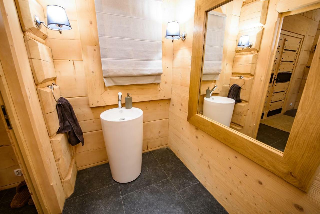 Labowska Chata - Basen, Sauna, Grota Solna Łabowa Exteriör bild