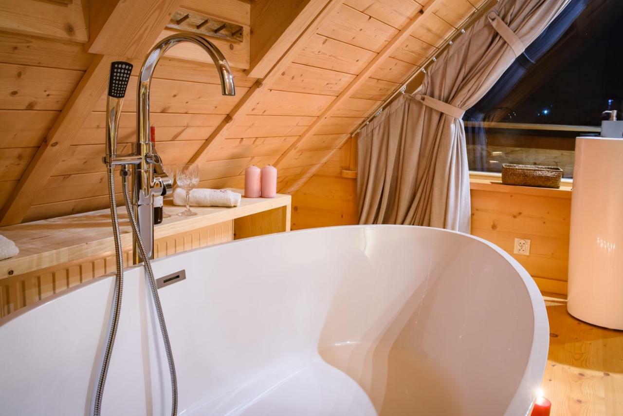 Labowska Chata - Basen, Sauna, Grota Solna Łabowa Exteriör bild